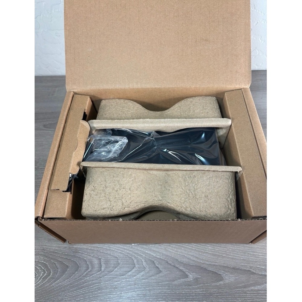 Dell Dock 180W WKG60 LBL USB-C Power Delivery Docking Station- New-‎ Open Box